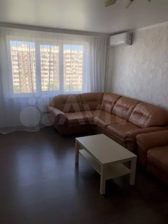 2-к. квартира, 70 м, 7/14 эт. - Фото 1