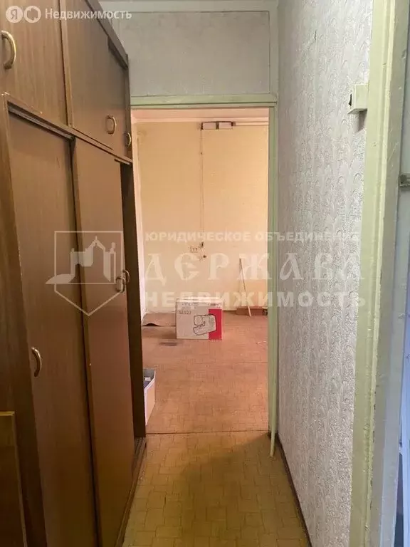 3-комнатная квартира: Кемерово, проспект Ленина, 138 (59 м) - Фото 0