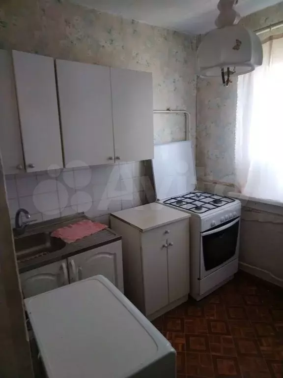 1-к. квартира, 31 м, 5/5 эт. - Фото 0