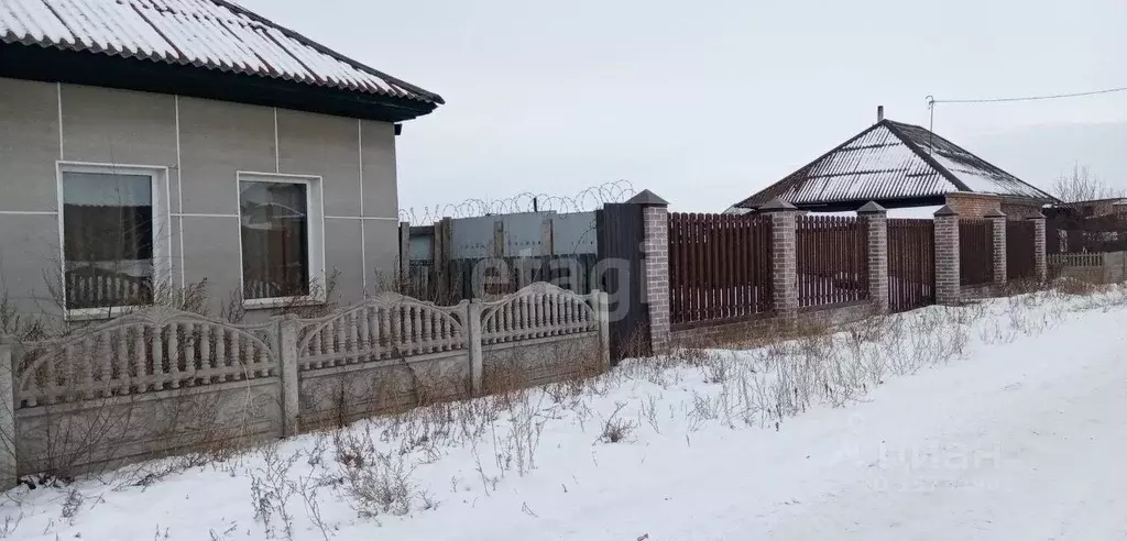 Дом в Хакасия, Усть-Абаканский район, с. Калинино Трактовая ул. (68 м) - Фото 0