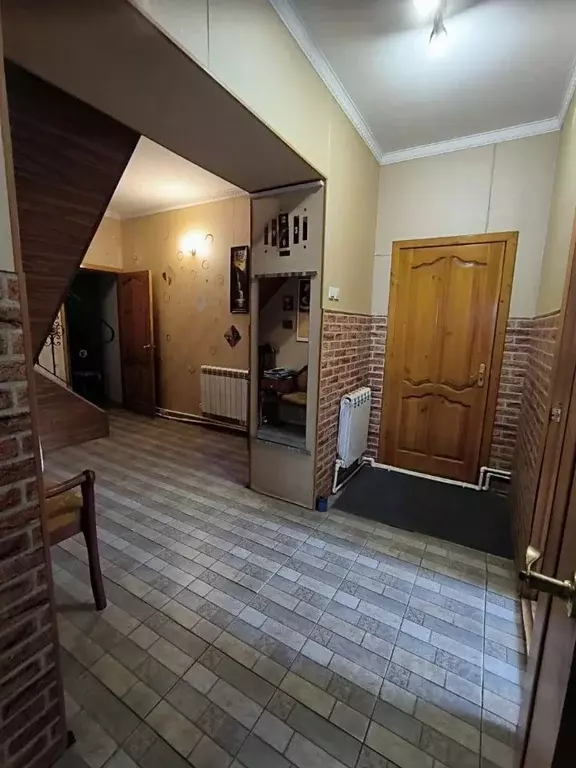 Дом в Астраханская область, Икрянинский район, Ильинка рп Набережная ... - Фото 1