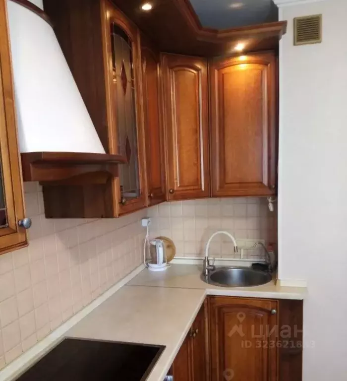 2-к кв. Москва ул. Академика Анохина, 4К2 (55.0 м) - Фото 1