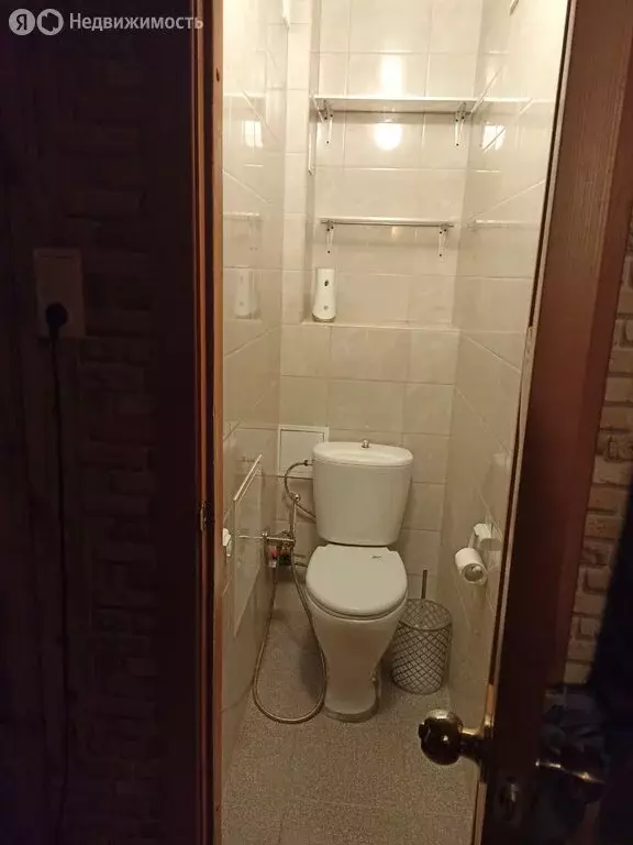 2-комнатная квартира: Псков, улица Алтаева, 12 (53 м) - Фото 0