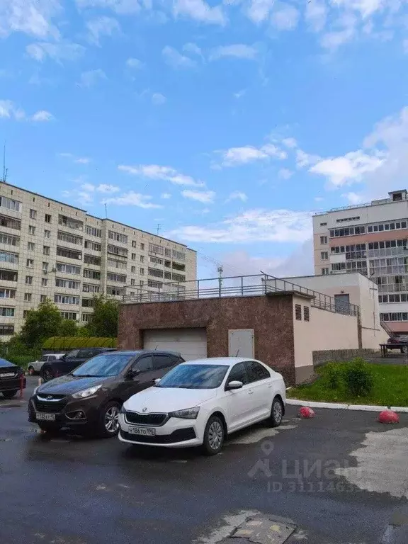 Гараж в Свердловская область, Екатеринбург ул. Нагорная, 49А (17 м) - Фото 1