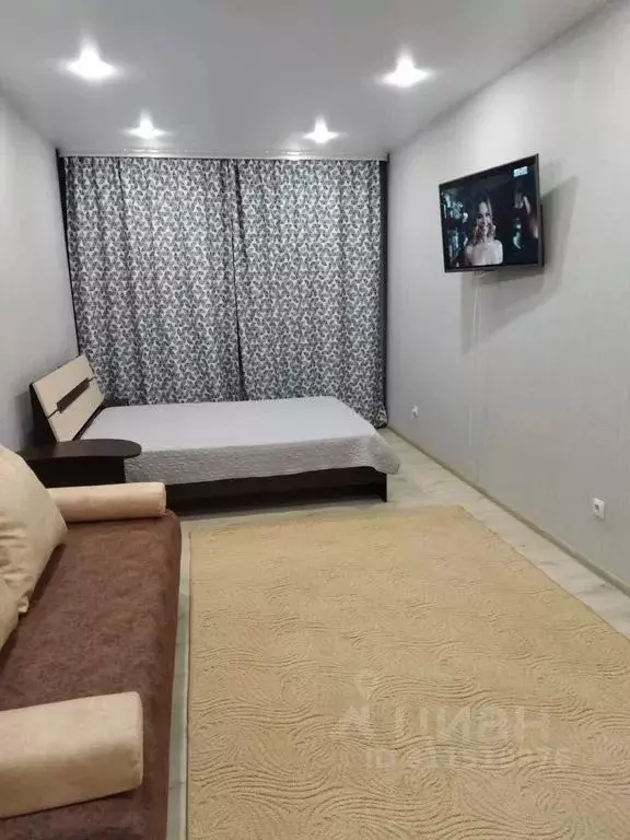 2-к кв. Ханты-Мансийский АО, Урай 1А мкр, 3 (65.0 м) - Фото 0