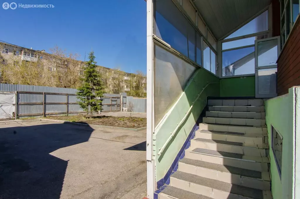 Дом в Екатеринбург, Бисертская улица, 100 (215 м) - Фото 1