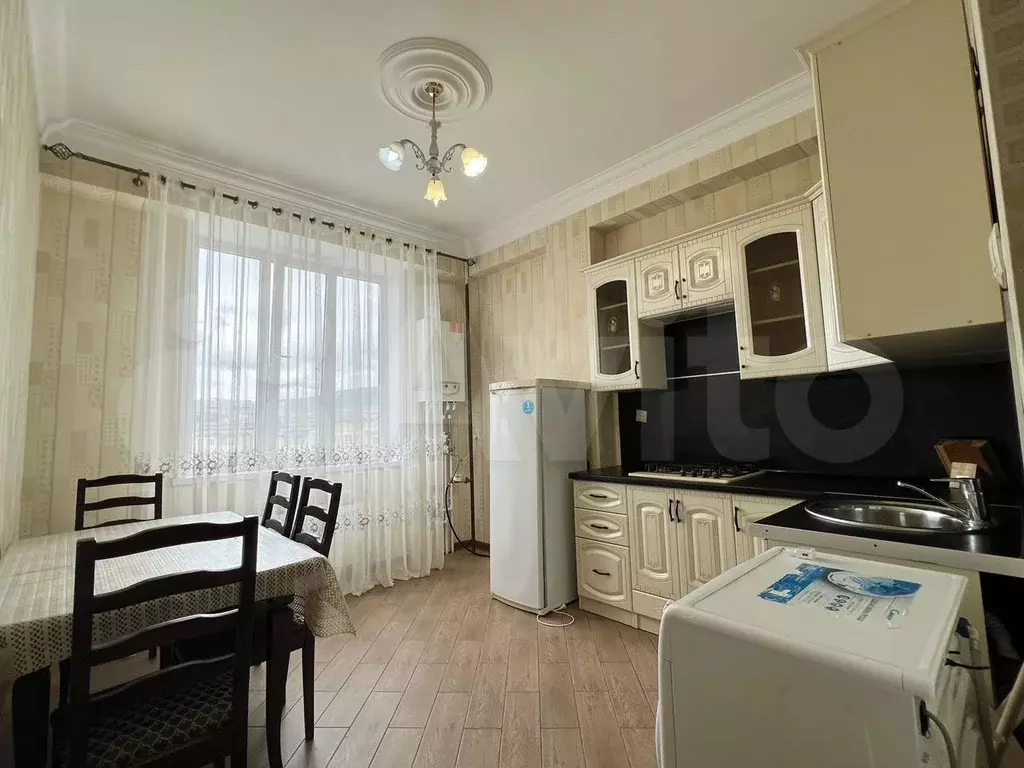 2-к. квартира, 67 м, 5/10 эт. - Фото 0