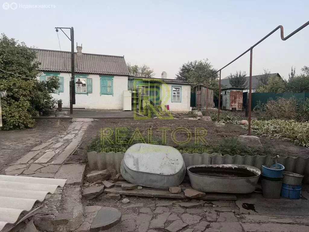 Дом в Красный Сулин, 2-я Кузнечная улица (30 м) - Фото 1
