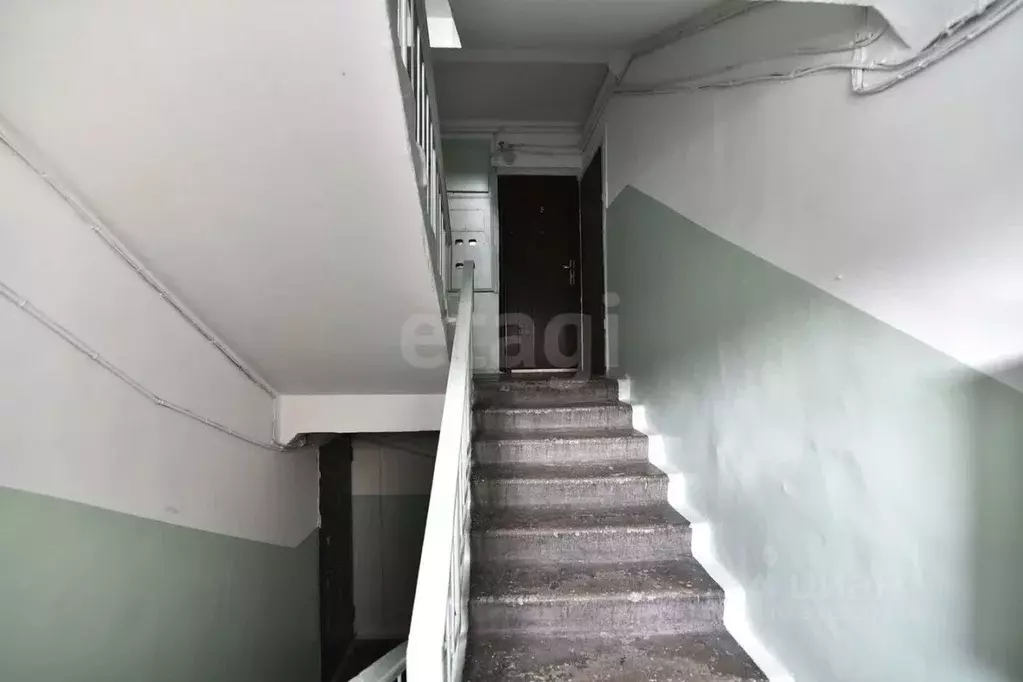 1-к кв. Сахалинская область, Южно-Сахалинск Сахалинская ул., 39 (30.2 ... - Фото 0