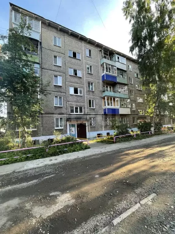 2-к кв. Свердловская область, Нижний Тагил ул. Металлургов, 50А (48.5 ... - Фото 1
