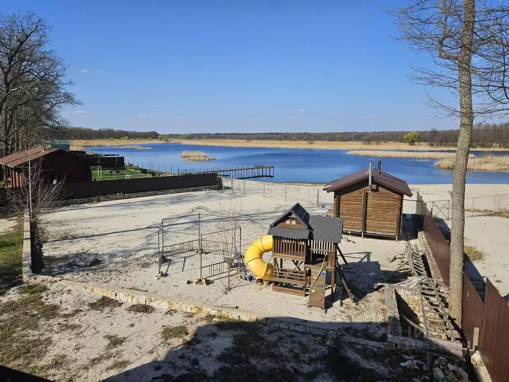 Дом в Воронежская область, Рамонское городское поселение, Кожевенный ... - Фото 1