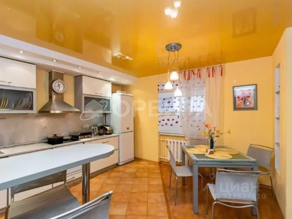 3-к кв. Тюменская область, Тюмень Депутатская ул., 80к1 (114.0 м) - Фото 2