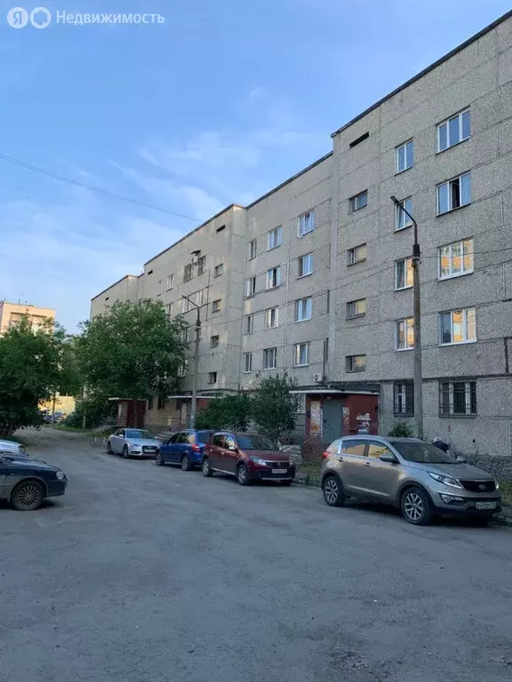 2-комнатная квартира: Екатеринбург, Конотопская улица, 5 (49.9 м) - Фото 0