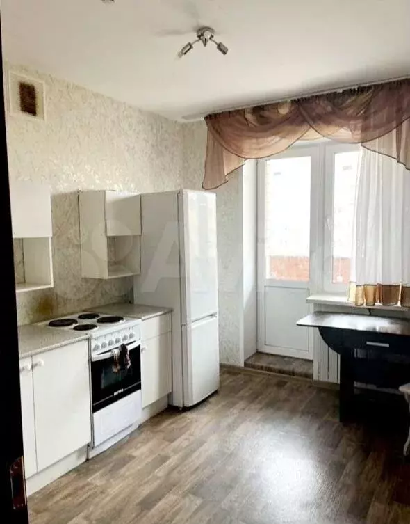 1-к. квартира, 40 м, 5/10 эт. - Фото 0