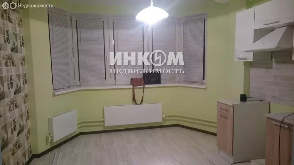 2-комнатная квартира: посёлок городского типа Боброво, Крымская улица, ... - Фото 0