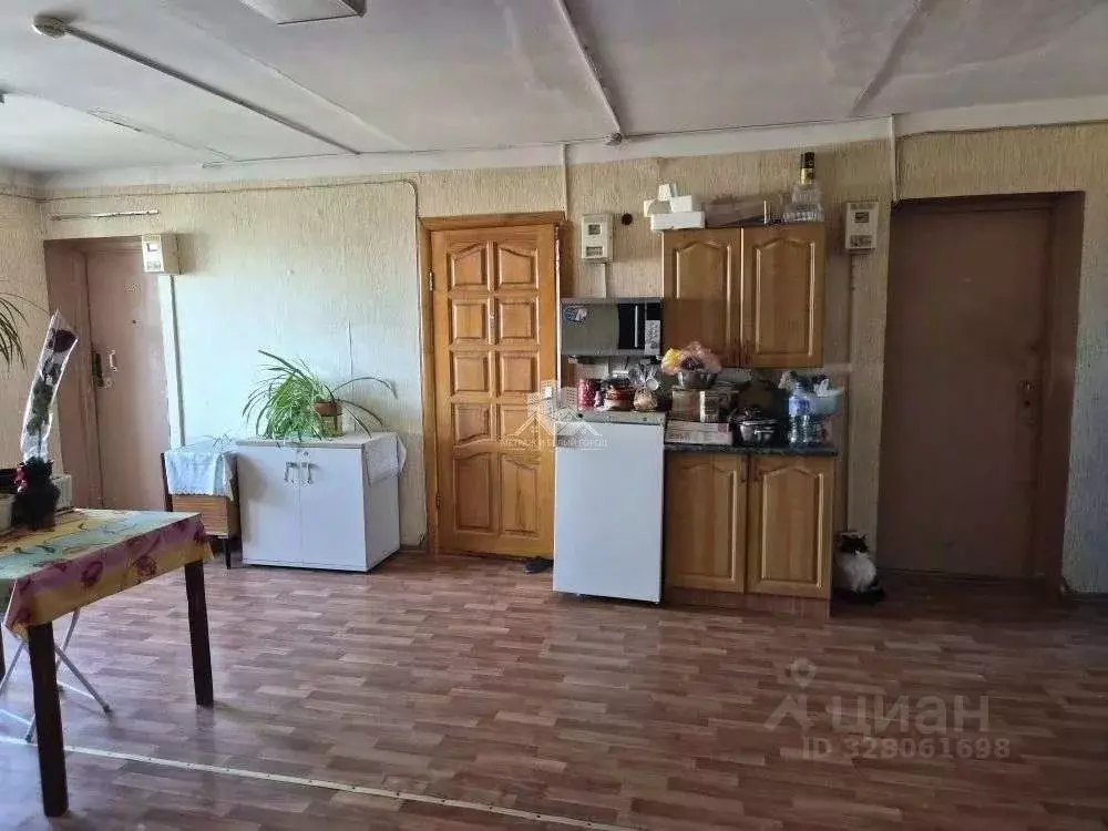 Комната Белгородская область, Белгород ул. 5 Августа, 2 (12.6 м) - Фото 2