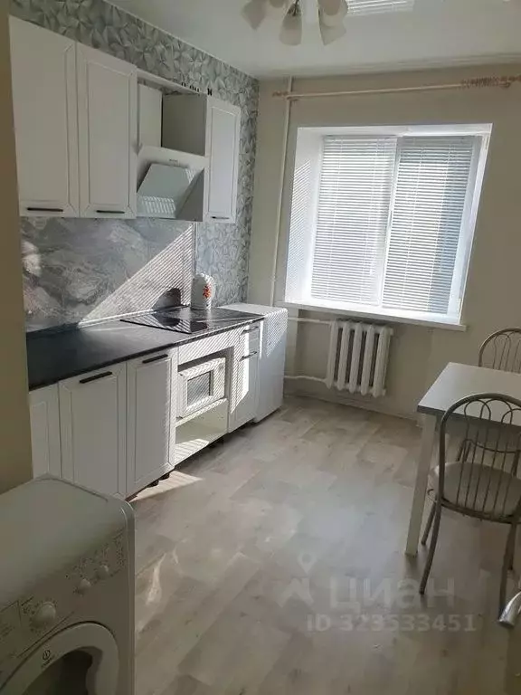 1-к кв. Белгородская область, Белгород Студенческая ул., 3 (33.0 м) - Фото 1