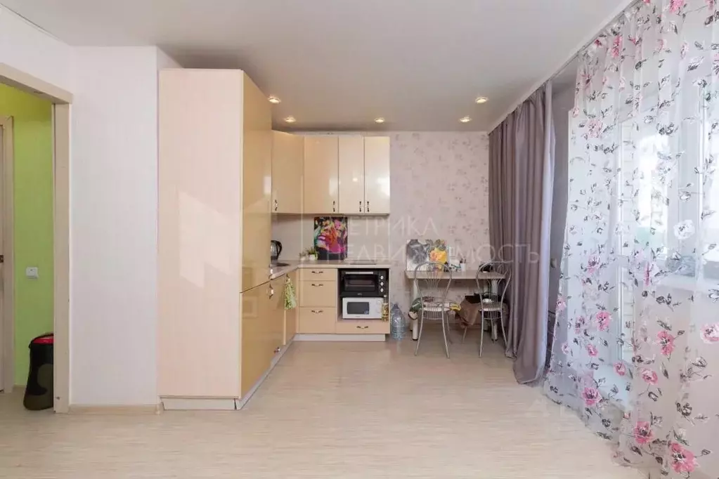 Студия Тюменская область, Тюмень Микрорайон мыс, ул. Судоремонтная, ... - Фото 1