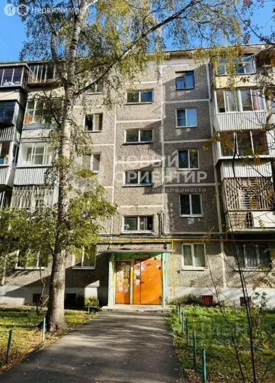 2-комнатная квартира: Екатеринбург, Белореченская улица, 17к2 (43.4 м) - Фото 1