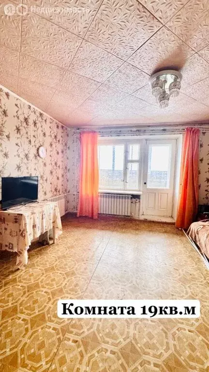 3-комнатная квартира: деревня Солонское, улица 40 лет Победы, 21 (72 ... - Фото 1