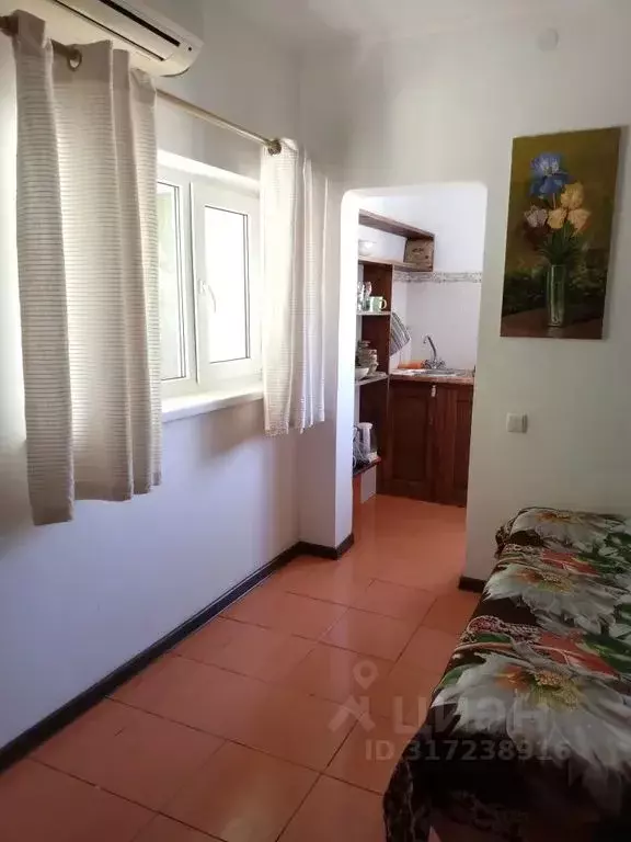 Комната Крым, Феодосия муниципальный округ, Орджоникидзе пгт - Фото 1