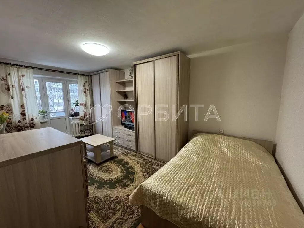 1-к кв. Тюменская область, Тюмень ул. Воровского, 25 (29.8 м) - Фото 1