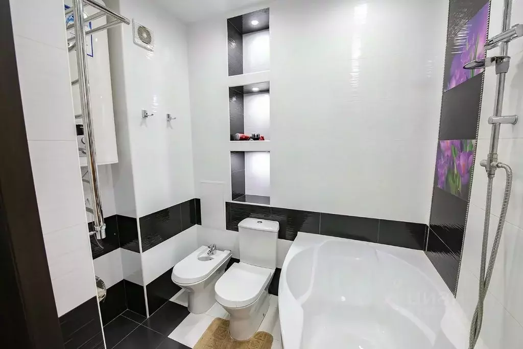 2-к кв. Приморский край, Владивосток ул. 2-я Круговая, 14 (60.0 м) - Фото 1