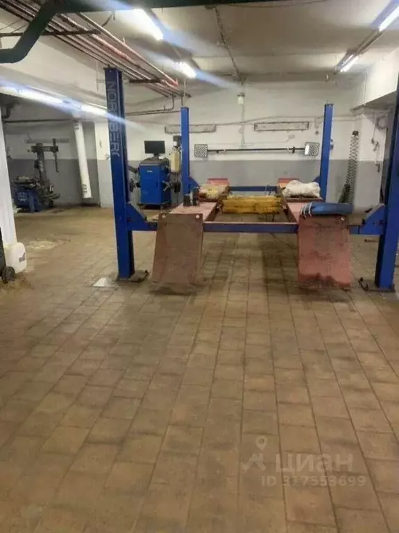Помещение свободного назначения в Москва ул. Академика Анохина, 38 ... - Фото 1