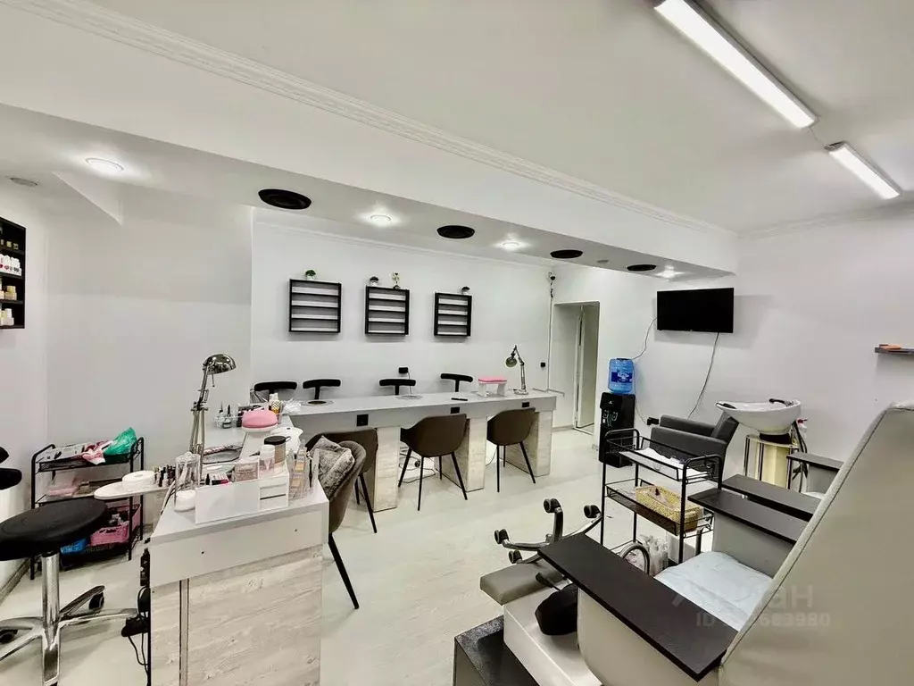 Помещение свободного назначения в Краснодарский край, Сочи Центральный ... - Фото 1