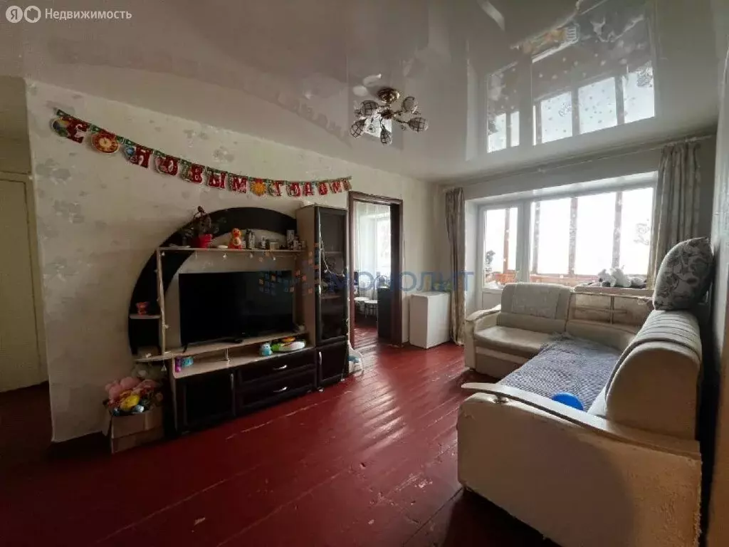 3-комнатная квартира: Чебоксары, улица Юрия Гагарина, 19 (57 м) - Фото 1