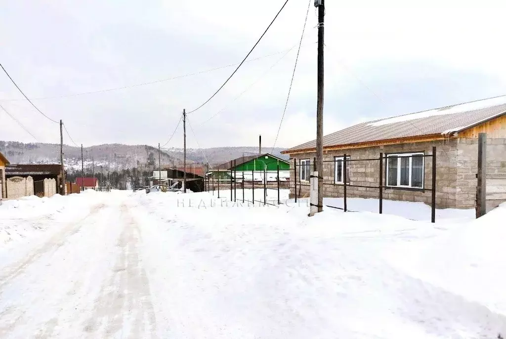 Дом в Красноярский край, Сосновоборский муниципальный округ, с. Зыково ... - Фото 1