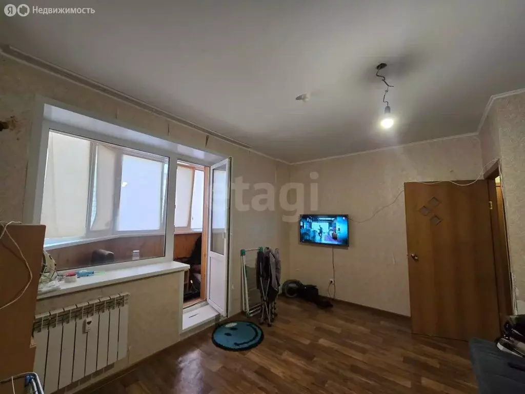 1-комнатная квартира: Тюмень, улица Николая Ростовцева, 18 (41 м) - Фото 1