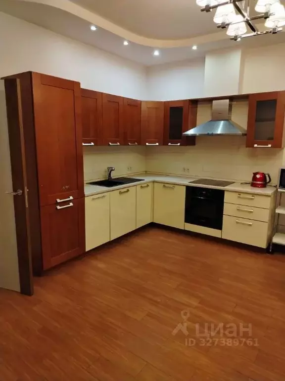 3-к кв. Москва Ярцевская ул., 27к1 (151.0 м) - Фото 1