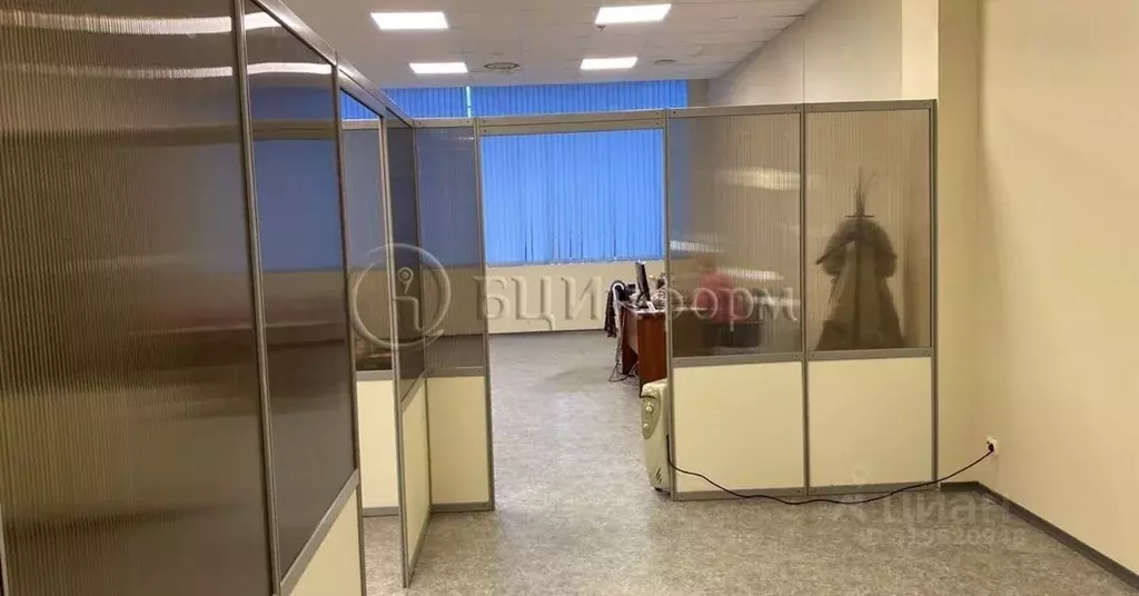 Офис в Санкт-Петербург Красненькая Речка муниципальный округ,  (83 м) - Фото 0