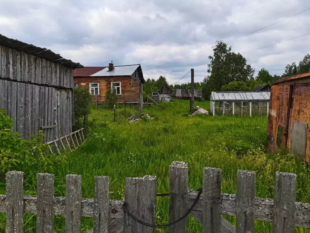 Дом в Пермский край, Березники муниципальное образование, пос. ... - Фото 0