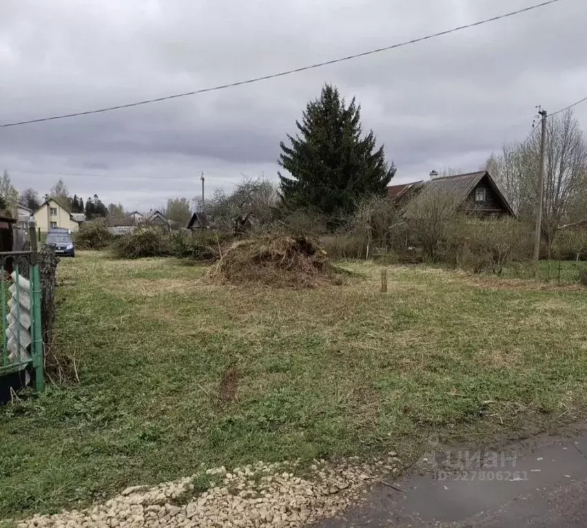 Участок в Ленинградская область, Гатчинский муниципальный округ, д. ... - Фото 1