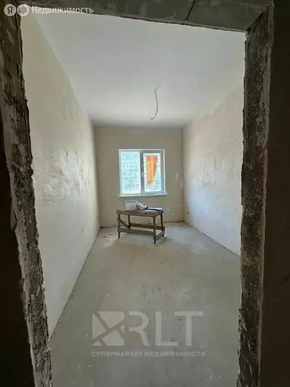 3-комнатная квартира: Махачкала, проспект Петра I, 1 (88 м) - Фото 1