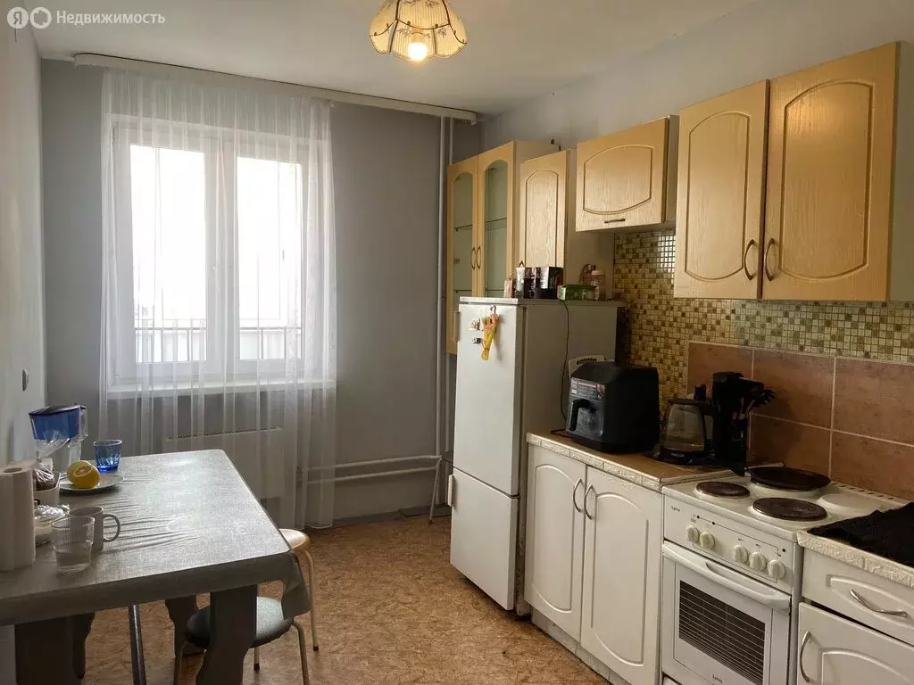 2-комнатная квартира: Иркутск, улица Бородина, 13/2 (67 м) - Фото 1