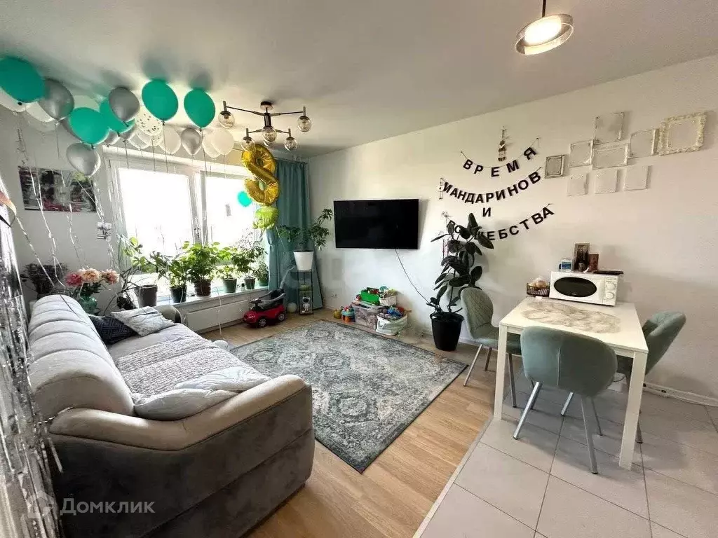 Продаётся 2-к квартира, 55.8 м - Фото 0