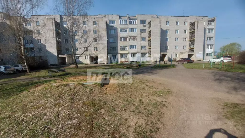 4-к кв. Ярославская область, Переславль-Залесский Октябрьская ул., 27 ... - Фото 0