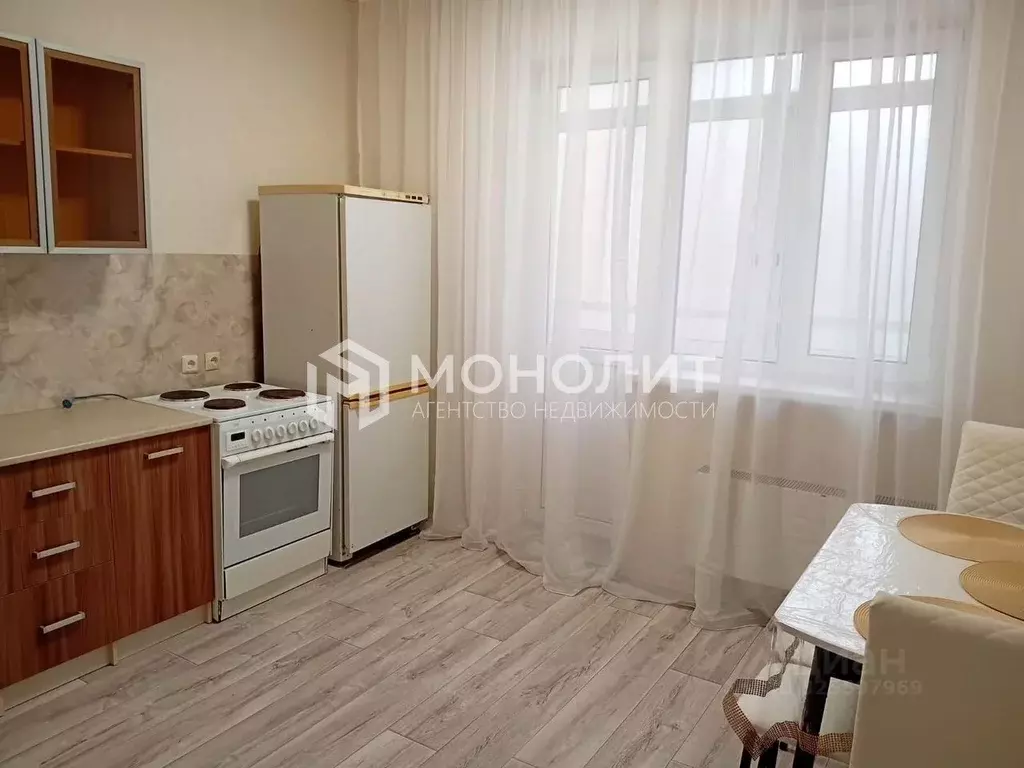 1-к кв. Белгородская область, Старый Оскол Степной мкр, 16 (46.0 м) - Фото 2