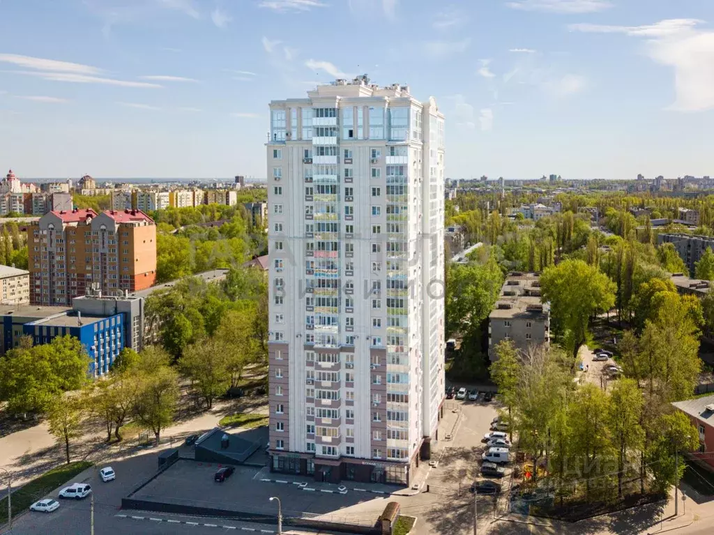 2-к кв. Липецкая область, Липецк ул. Гагарина, 145 (69.8 м) - Фото 1