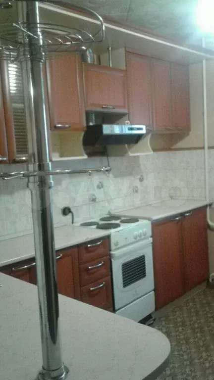 2-к. квартира, 60 м, 1/9 эт. - Фото 1