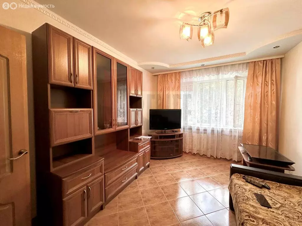 3-комнатная квартира: Калининград, Коммунистическая улица, 37 (58.5 м) - Фото 0