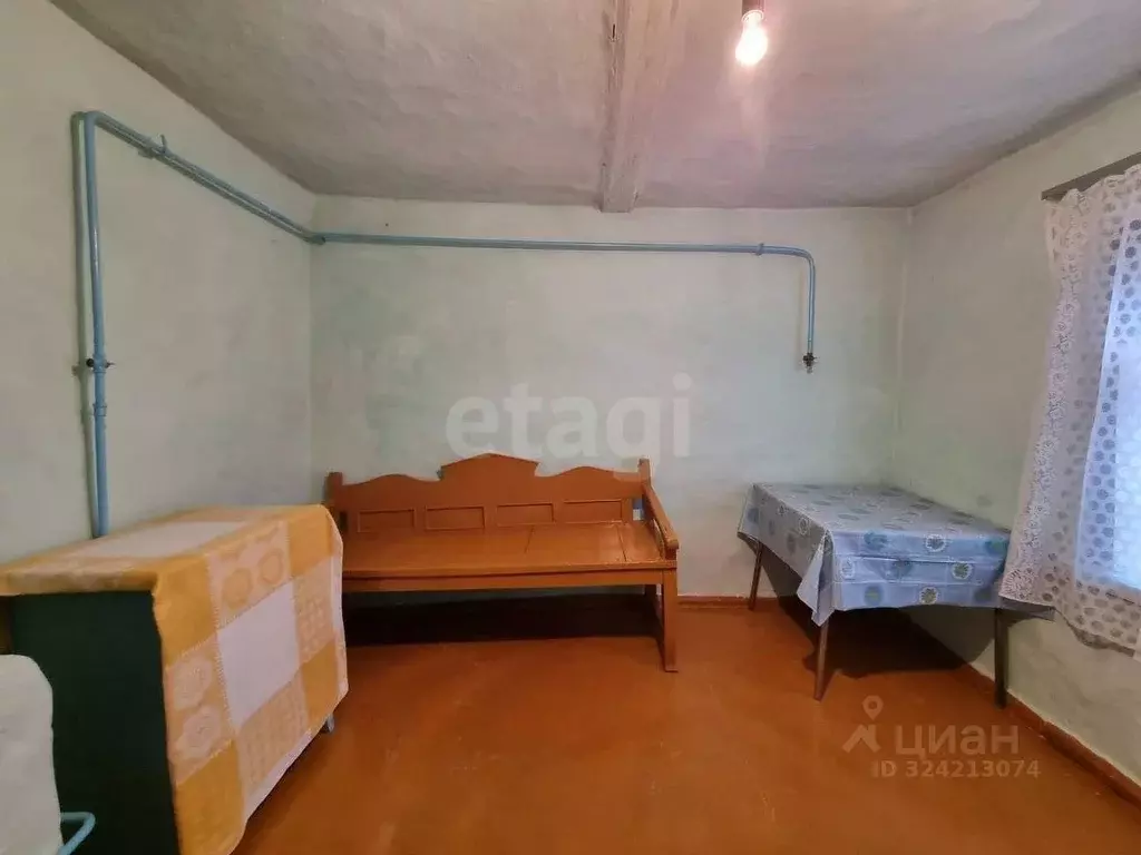 Дом в Белгородская область, Губкинский городской округ, с. Мелавое  ... - Фото 1