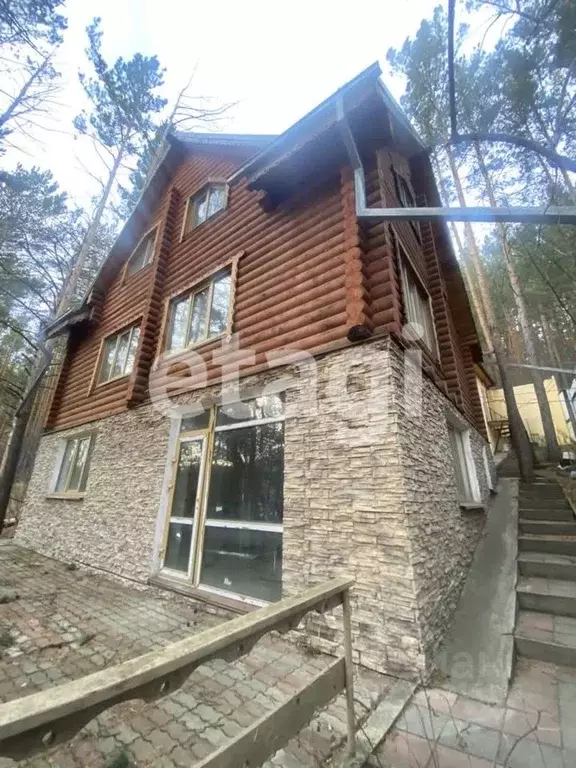 Дом в Красноярский край, Красноярск пос. Удачный, Удачный мкр, ул. ... - Фото 1