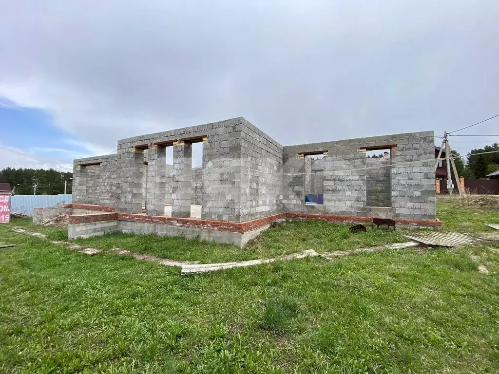 Дом в Тульская область, Алексин городской округ, с. Бунырево ул. ... - Фото 0