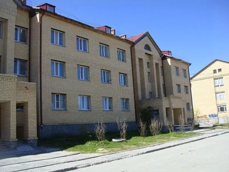 3-к кв. Ханты-Мансийский АО, Пыть-Ях Железнодорожная ул., 6 (88.5 м) - Фото 2