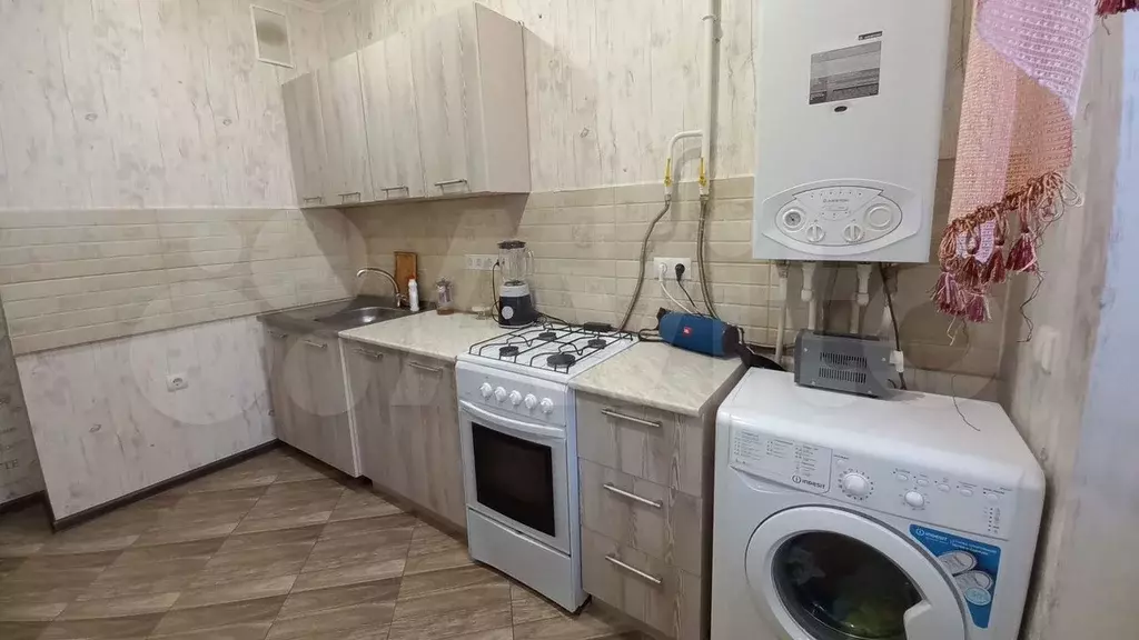 1-к. квартира, 40 м, 7/10 эт. - Фото 1