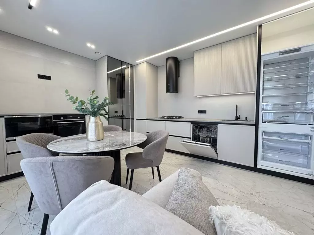 4-к кв. Ставропольский край, Ставрополь просп. Российский, 13к2 (90.0 ... - Фото 2